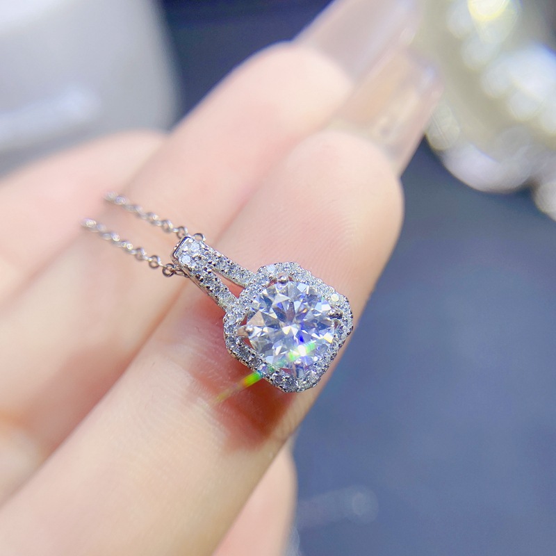 0.5-2ct Square Moissanite Neck - Charm Necklace Dainty review and price
